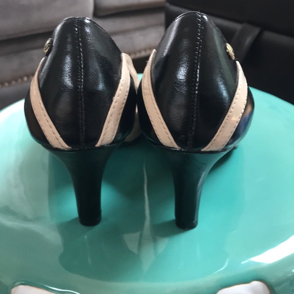 Life Stride Heels! In great condition! - Picture 4 of 5